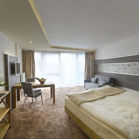 إسن Petul Apart Hotel City Premium المظهر الخارجي الصورة