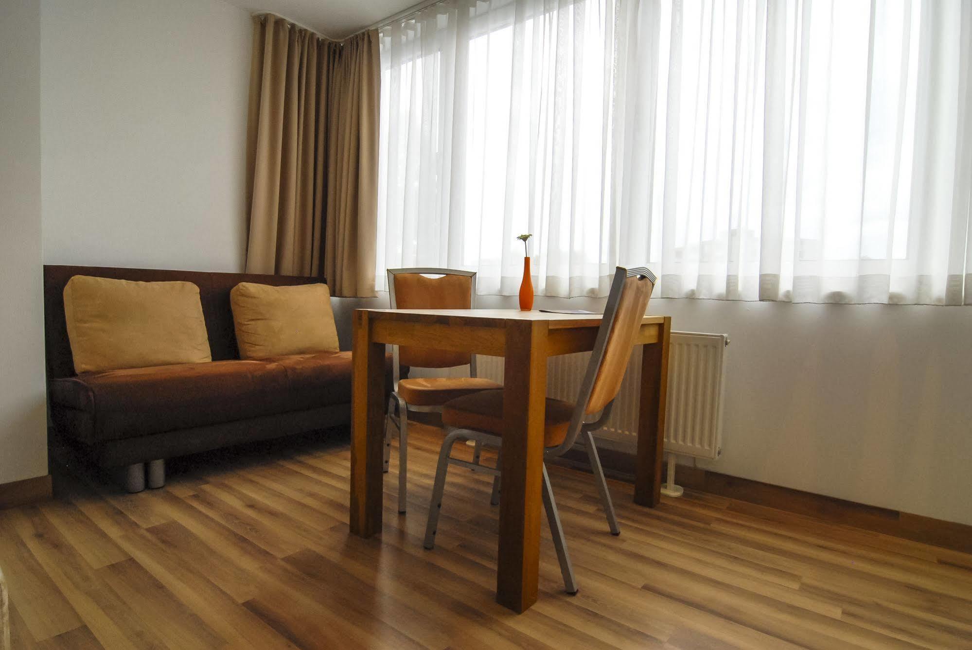 إسن Petul Apart Hotel City Premium المظهر الخارجي الصورة